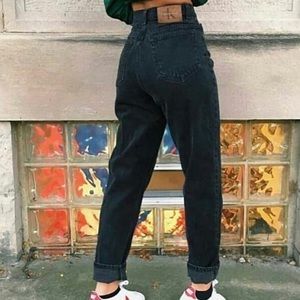 Black Mom Jeans